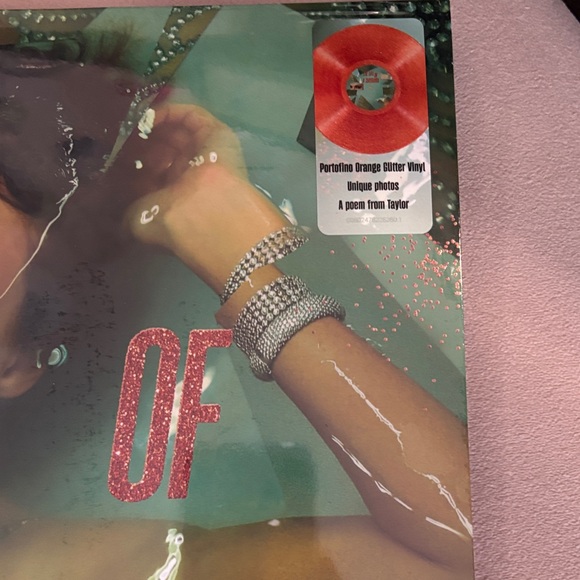 Taylor Swift The Life of a Showgirl  -New in packaging - Picture 3 of 5